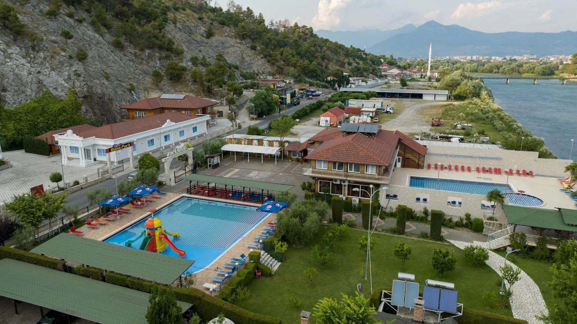 ****  Buna Park Hotel Shkodër Albanien