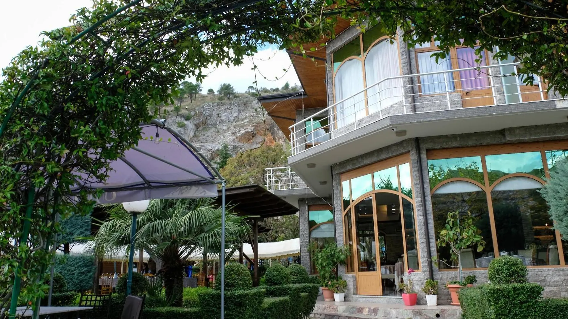 Buna Park Hotel شكودر