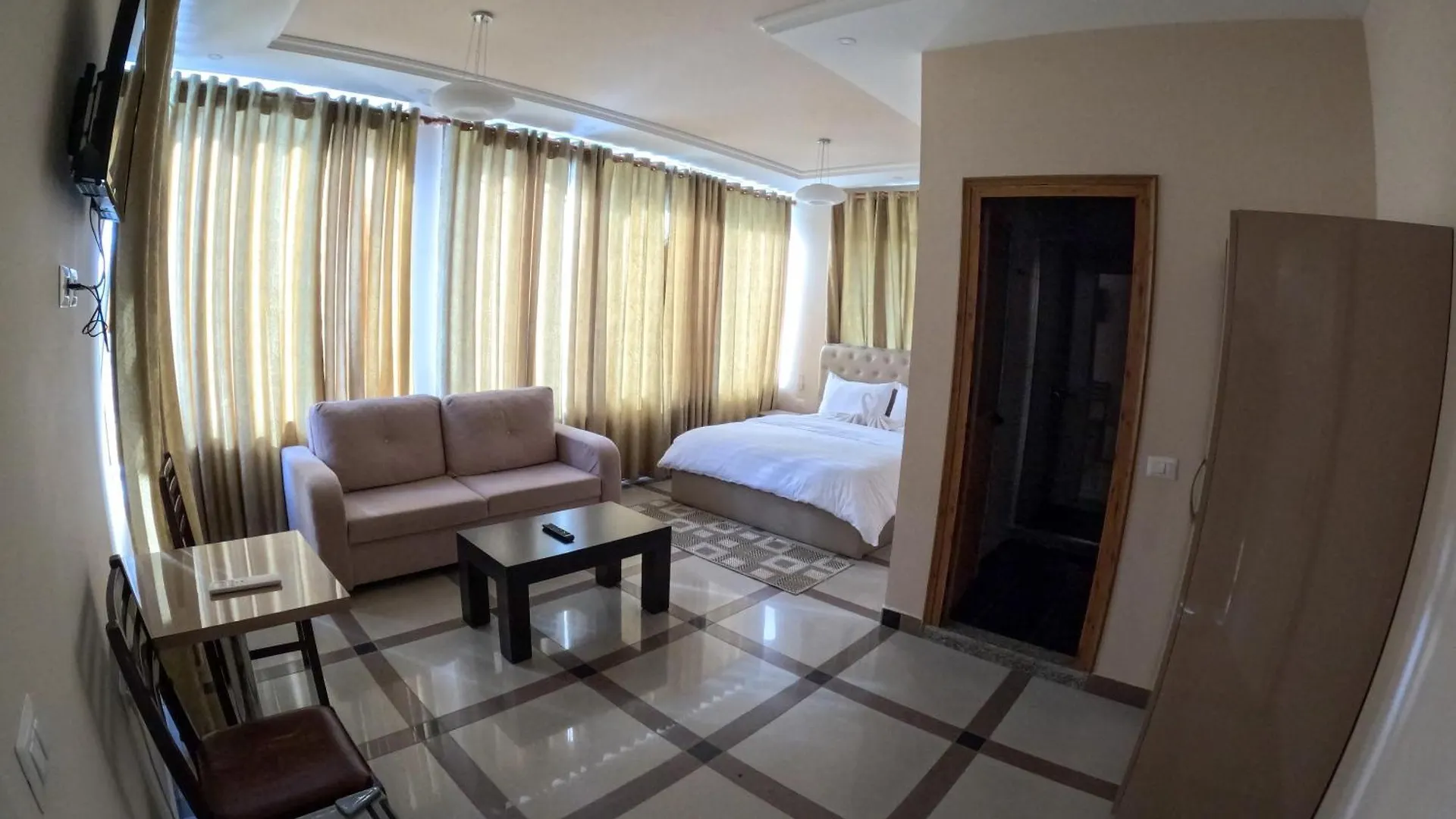 Buna Park Hotel Berdic e Siperme