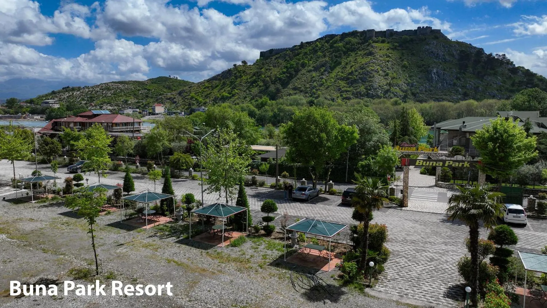 Buna Park Hotel Berdic e Siperme